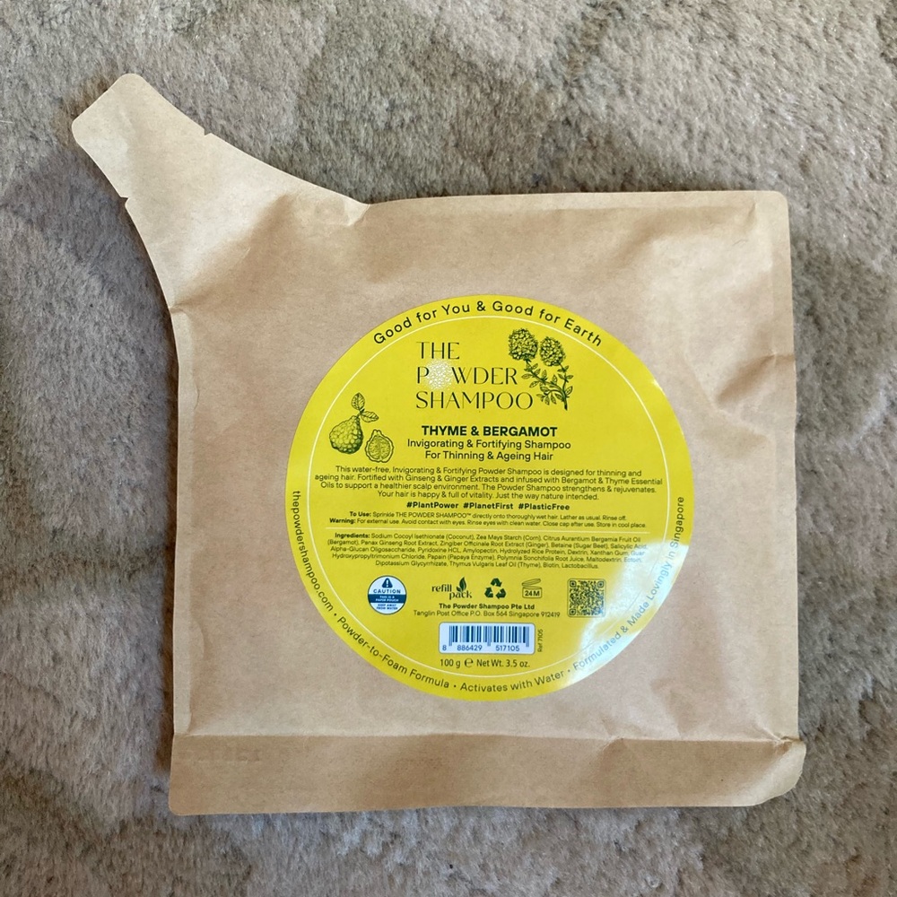 The Powder Shampoo Thyme & Bergamot Paper Refill 100g Plus Bonus Bottles